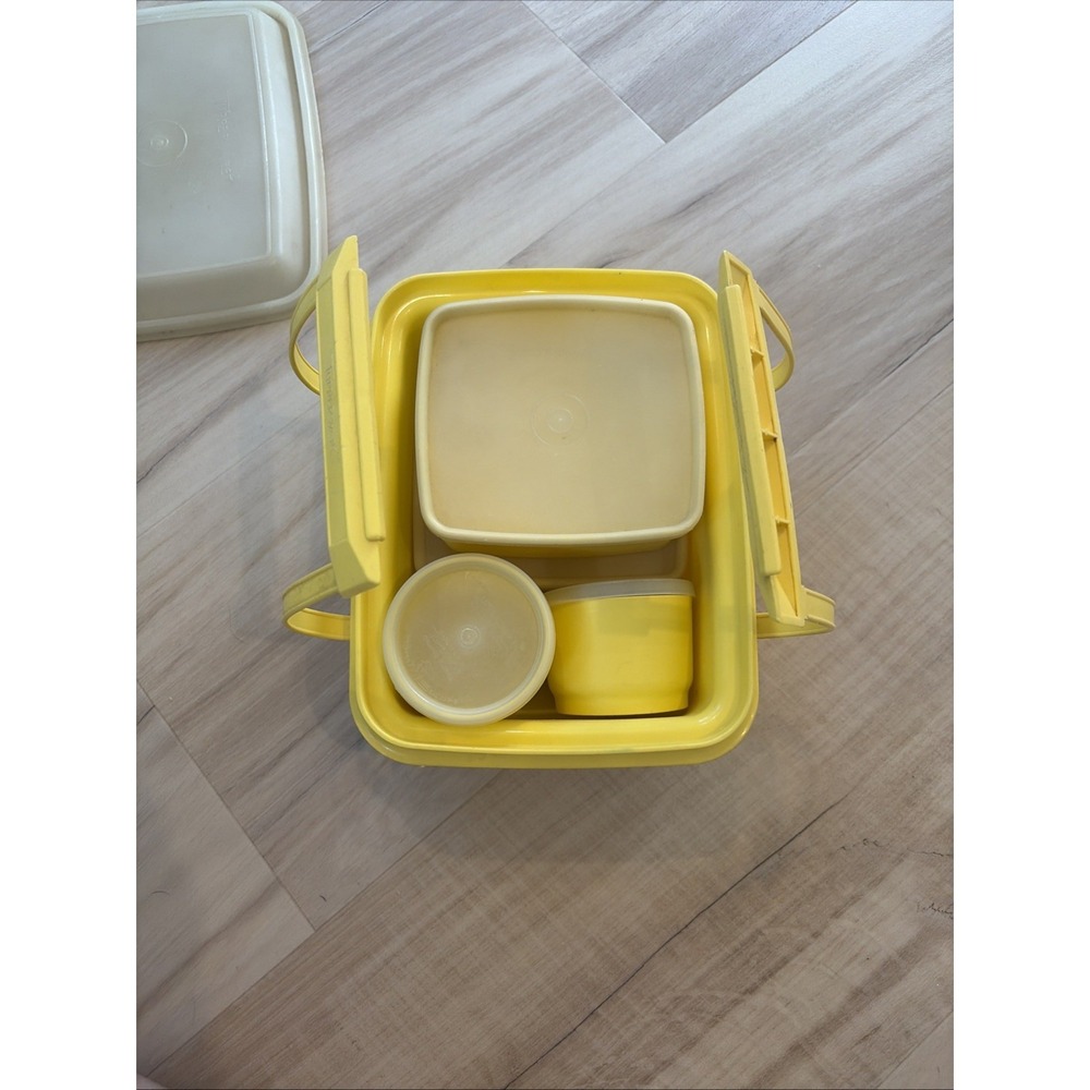 Tupperware Yellow Pack N Carry Lunch Box Complete Set Made in USA 70s Vintage - Picture 8 of 9